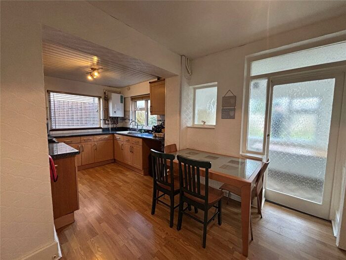 4 Bedroom Semi-detached House To Rent In Luckington Road, Bristol, Somerset, BS7