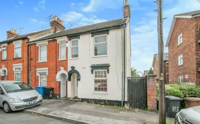 2 Bedroom End Of Terrace House To Rent In Rectory Road, Ipswich, IP2