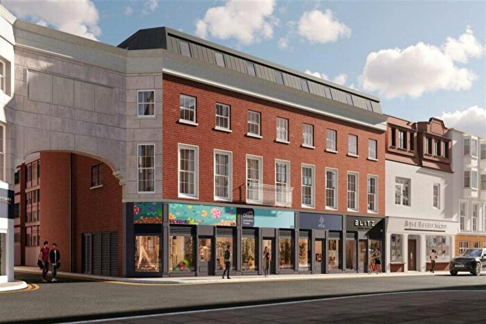 2 Bedroom Apartment To Rent In , CT11