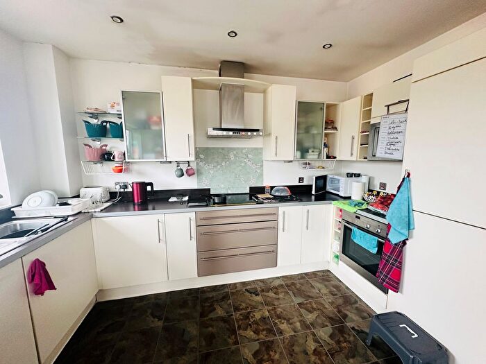 2 Bedroom Property To Rent In Regatta House, Nottingham, NG7