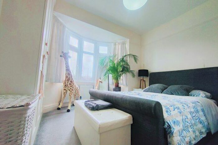 2 Bedroom Semi-Detached House To Rent In Brookmead Way, Orpington, BR5