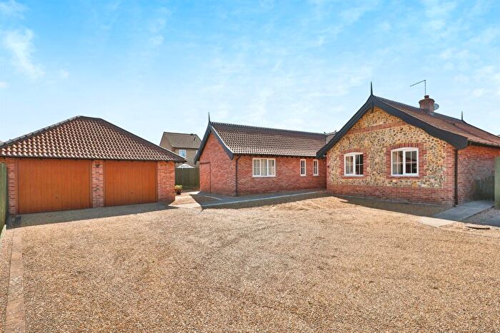 3 Bedroom Detached Bungalow For Sale In St. Marys Close, Watton, Thetford, IP25