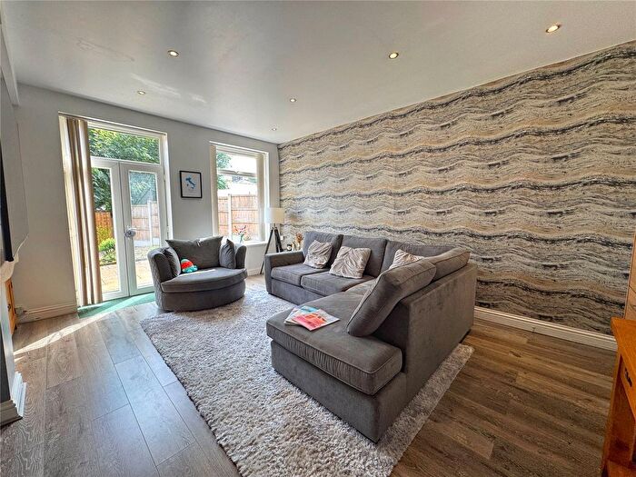 3 Bedroom Semi-detached House For Sale In Barnes Avenue, Rawtenstall, Rossendale, BB4