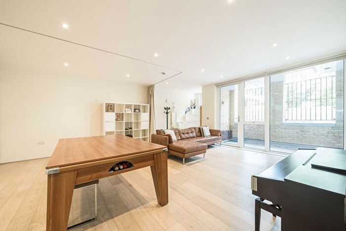 1 Bedroom Flat To Rent In Vencourt Place, Hammersmith, W6