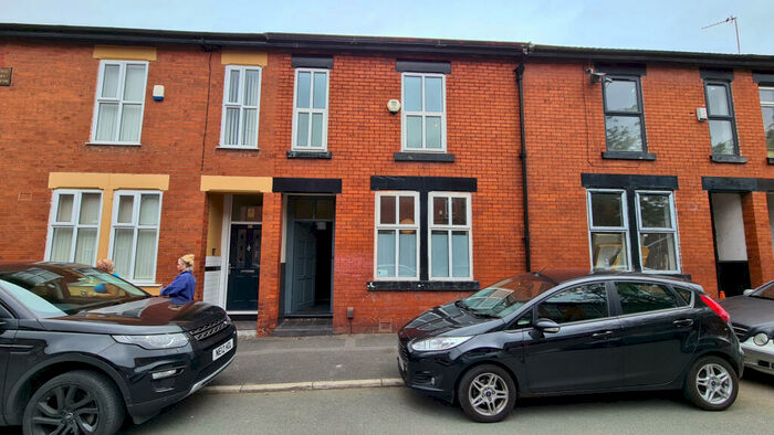 6 Bedroom House To Rent In Mabfield Road, Manchester, M14