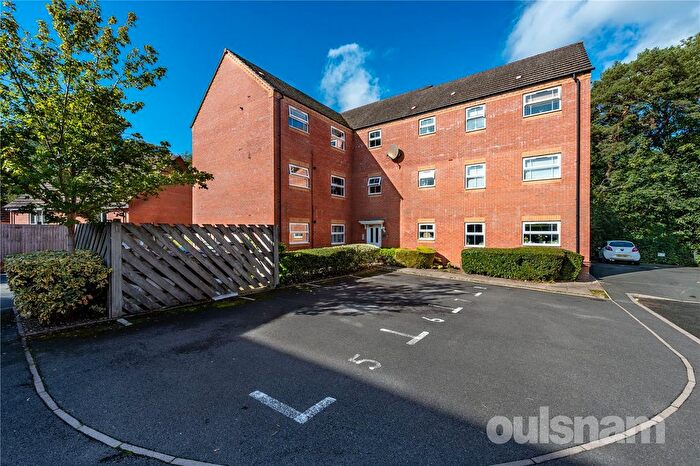 2 Bedroom Flat For Sale In Oakville Drive, Bournville, Birmingham, B31