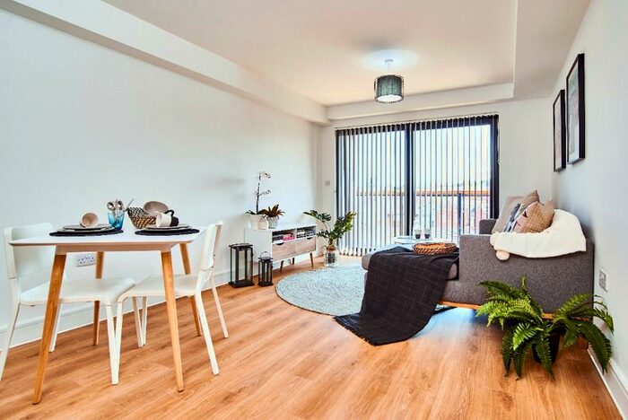 2 Bedroom Apartment To Rent In Princeton Place, Liverpool, Merseyside, L8