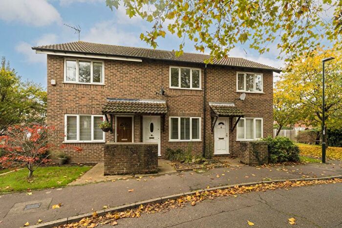 2 Bedroom Terraced House To Rent In Stevens Close, Hampton, TW12