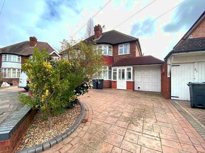 3 Bedroom House To Rent In Charminster Avenue, Yardley, B25