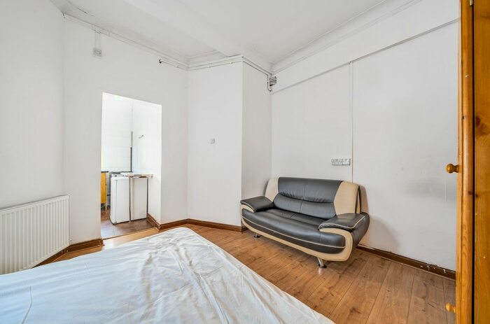 Studio To Rent In Haddo Street, London, SE10