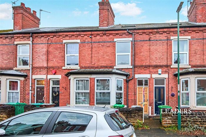 4 Bedroom House To Rent In Crossman Street, Nottingham, NG5