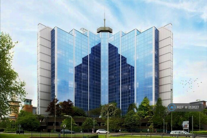 1 Bedroom Flat To Rent In Churchill Place, Basingstoke, RG21