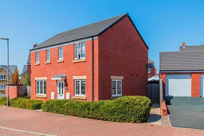 3 Bedroom Detached House For Sale In Egan Close, Weldon, Corby, NN17