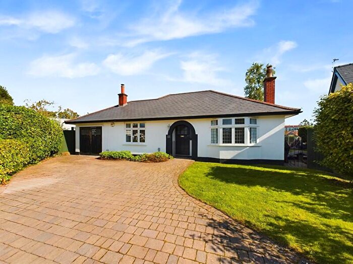 2 Bedroom Bungalow To Rent In Gernant, Rhiwbina, Cardiff., CF14