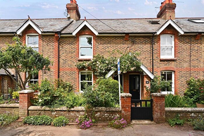 2 Bedroom House For Sale In Park Road, Henfield, BN5