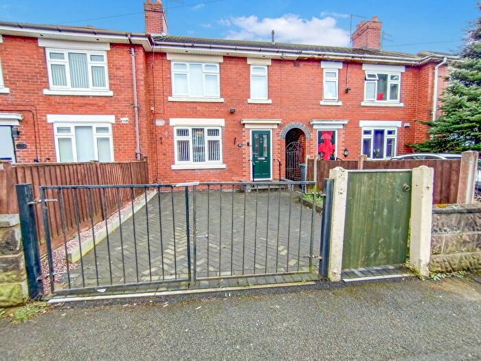 2 Bedroom Town House For Sale In Gordon Road, Stoke-On-Trent, ST6