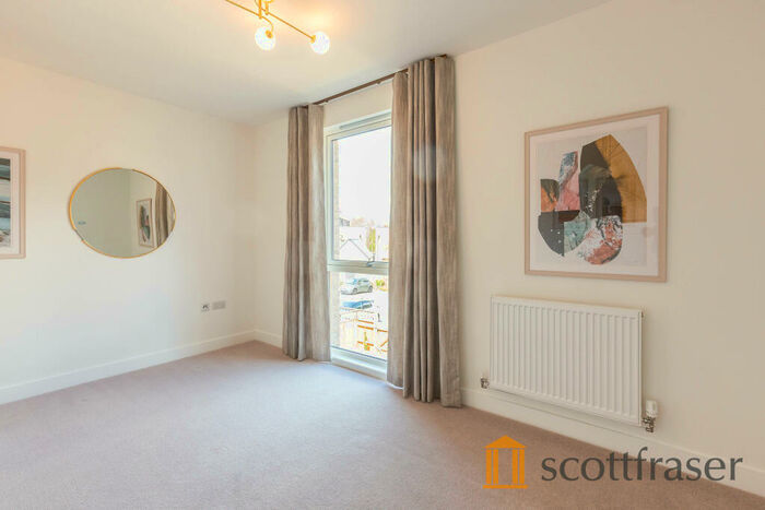 3 Bedroom Terraced House To Rent In Barton Fields Close, Headington, OX3