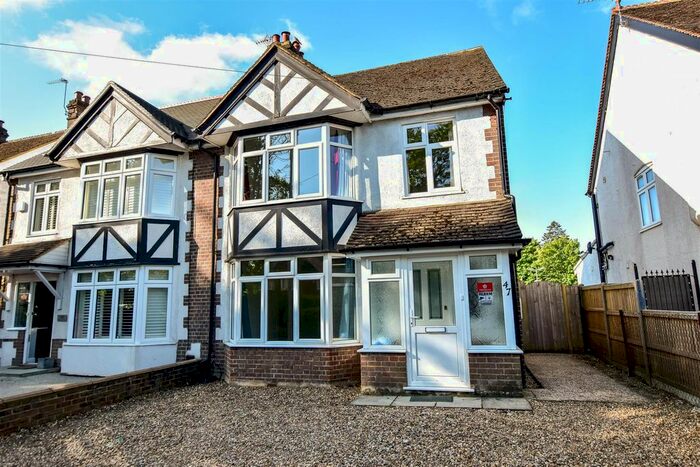3 Bedroom Semi-Detached House To Rent In Rickmansworth Road, Amersham, HP6