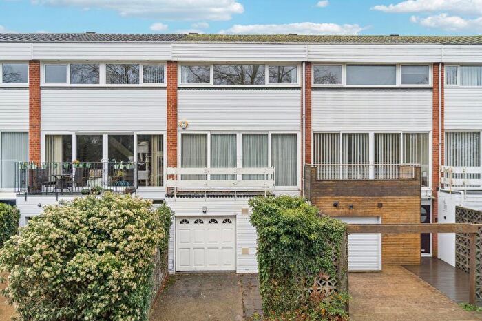 3 Bedroom Town House For Sale In Sospel Court, Farnham Royal, SL2