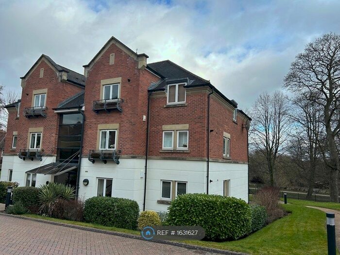 2 Bedroom Flat To Rent In St Chads Wharf, York, YO23