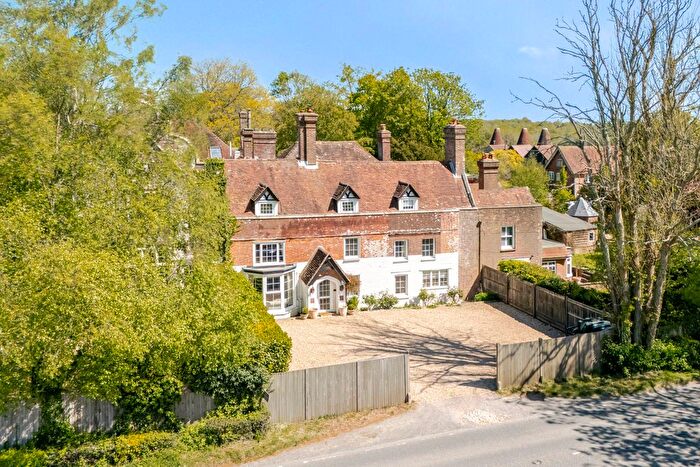 6 Bedroom Property For Sale In Main Road, Hadlow Down, TN22