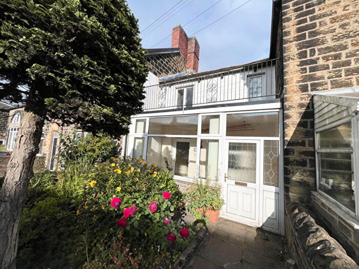 2 Bedroom Terraced House For Sale In High Street, Penistone, S36
