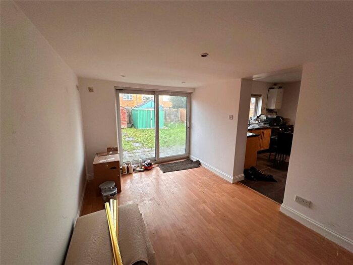 3 Bedroom End Of Terrace House For Sale In Tatton Close, Hazel Grove, Stockport, Greater Manchester, SK7