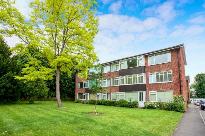 2 Bedroom Apartment To Rent In St. Margarets, Guildford, GU1