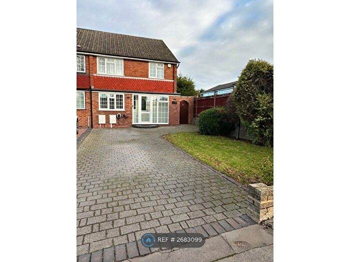 4 Bedroom Semi Detached House To Rent In Osgood Avenue, Orpington, BR6