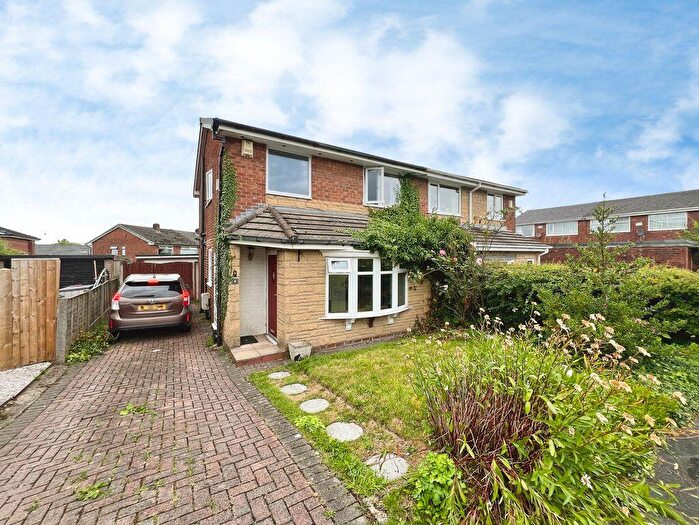 3 Bedroom Semi-Detached House For Sale In Carlton Close, Harwood, BL2