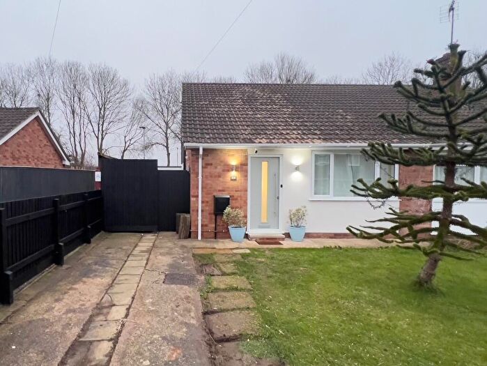 2 Bedroom Semi-Detached Bungalow To Rent In Ainsdale Drive, Peterborough, Cambridgeshire, PE4