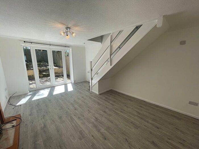 2 Bedroom Terraced House To Rent In Clos Allt Y Gog, Swansea, SA4