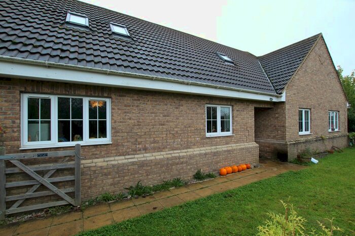 6 Bedroom Detached House To Rent In Rosewood Stud, Chippenham, CB7