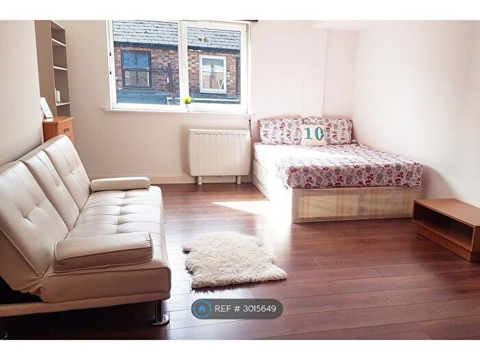 1 Bedroom Flat To Rent In Green Lanes, London, N4