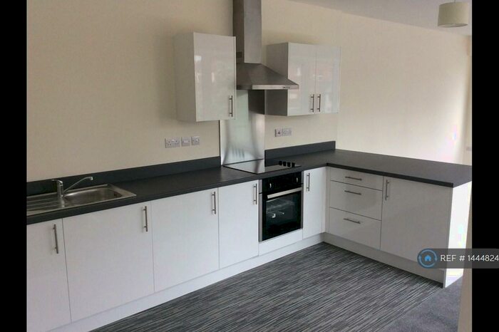 1 Bedroom Flat To Rent In Farnsby Street, Swindon, SN1