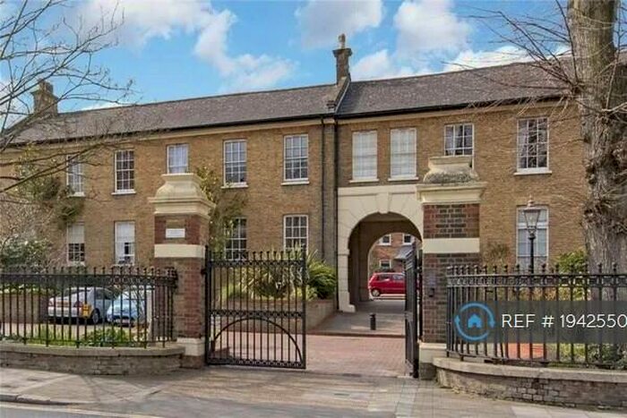 1 Bedroom Flat To Rent In Elderwood Place, London, SE27