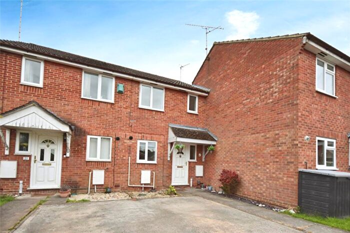 2 Bedroom Terraced House To Rent In Todd Close, Aylesbury, HP21