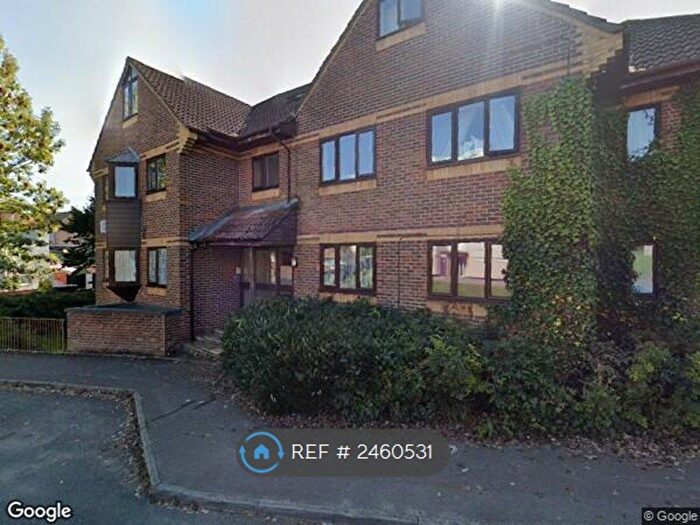 1 Bedroom Flat To Rent In Woodland Vale, Southampton, SO19