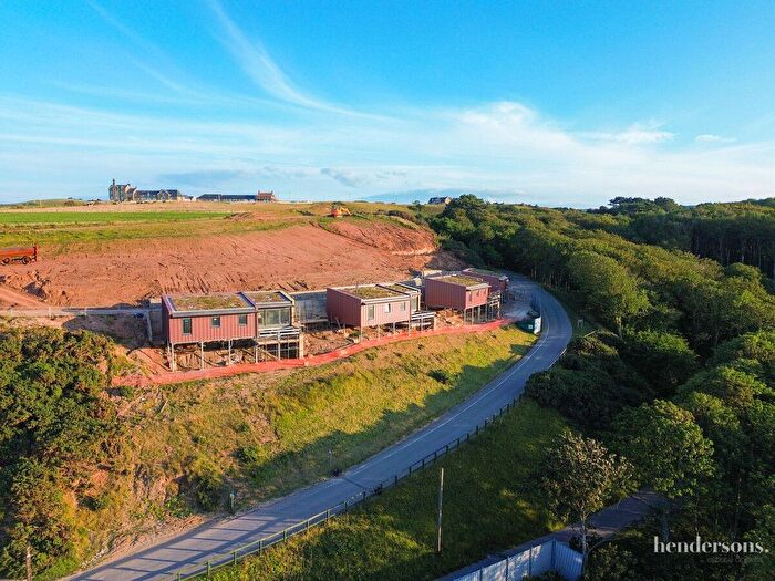 3 Bedroom Villa For Sale In Sandsend Road, Whitby, YO21