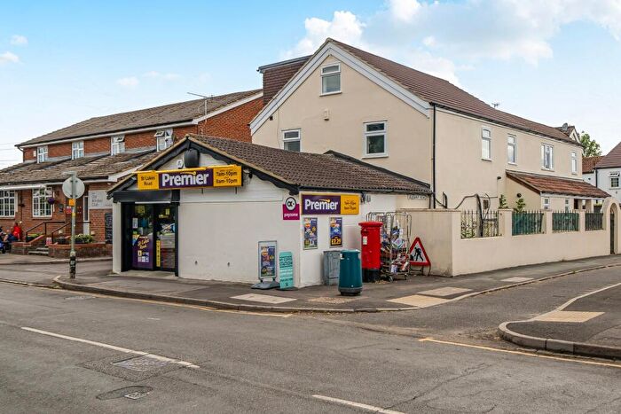 1 Bedroom Detached House To Rent In Albany Road, Windsor, SL4