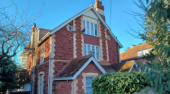 1 Bedroom Flat To Rent In ., Paignton, TQ3