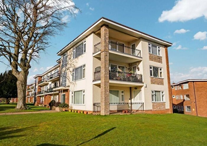 1 Bedroom Apartment To Rent In Blakeley Court, Sutton Coldfield, West Midlands, B72