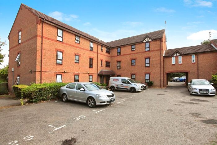 1 Bedroom Flat For Sale In Albany Walk, Peterborough, PE2