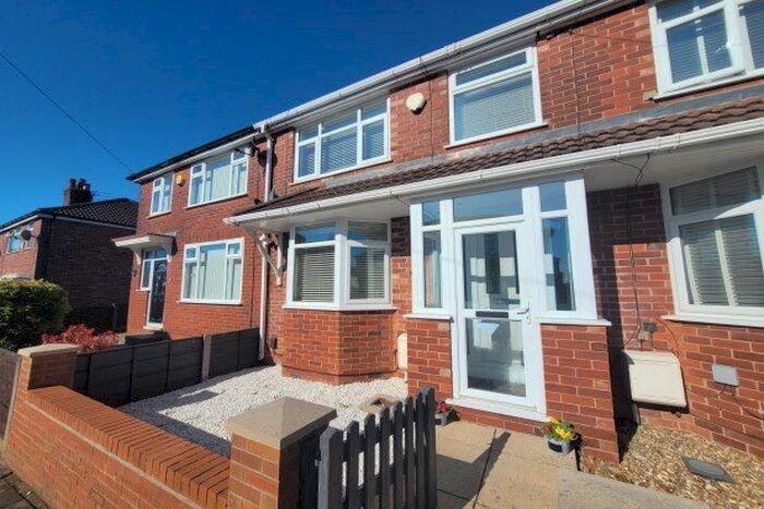 3 Bedroom Property To Rent In Alder Drive, Manchester, M27