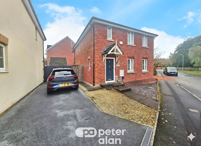 4 Bedroom Detached House For Sale In Stonebridge Park, Croesyceiliog, Cwmbran, NP44