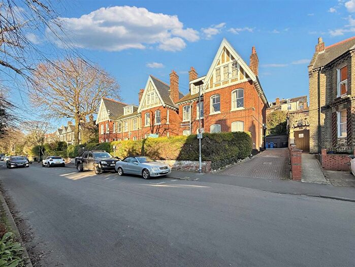 1 Bedroom Flat To Rent In Golden Triangle, NR2