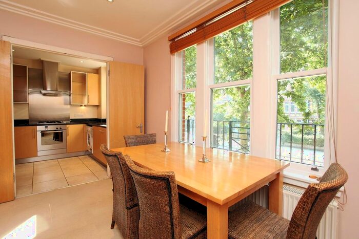 2 Bedroom Detached House To Rent In Blandford House, - Chiswick High Road, W4