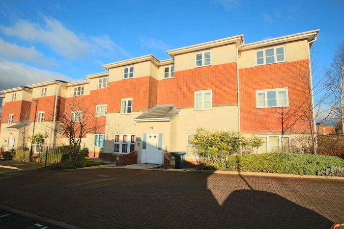 2 Bedroom Apartment To Rent In Ashwood Court, Gillibrand North, PR7