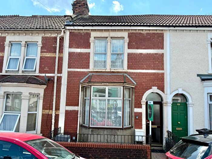 3 Bedroom Terraced House For Sale In Roseberry Park, Redfield, Bristol, BS5