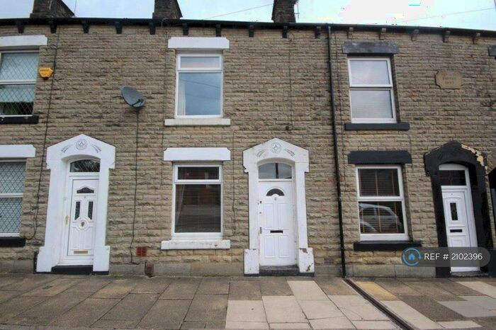2 Bedroom Terraced House To Rent In Siddall Street, Oldham, OL2